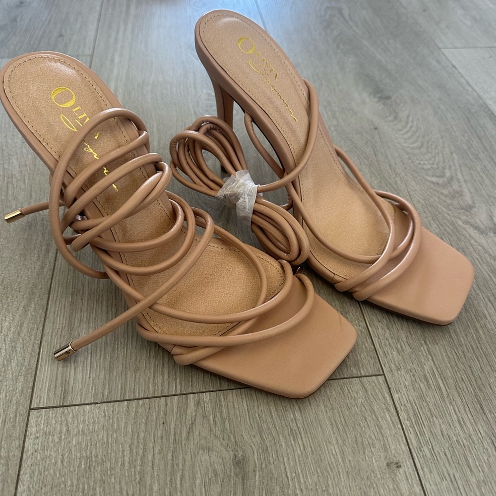 Elegant Tan Strappy Heels
